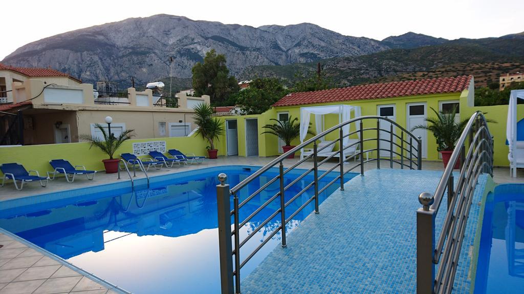 Hotel Mando Marathokampos Exterior photo