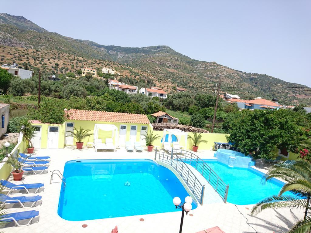 Hotel Mando Marathokampos Exterior photo
