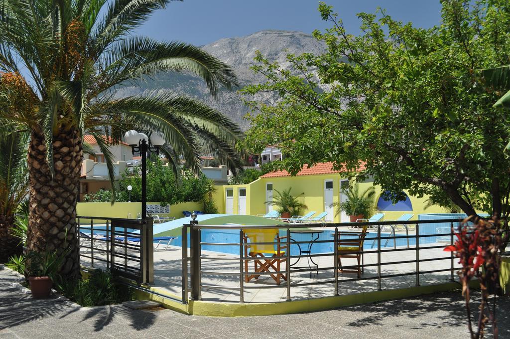Hotel Mando Marathokampos Exterior photo